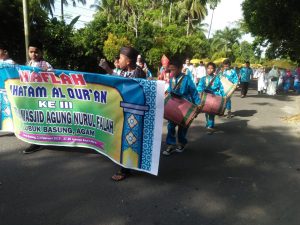 46 Peserta Khatam Al-quran Masjid Nurul Falah Diarak Keliling Kota Lubuk Basung