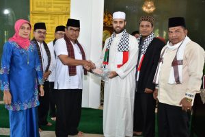 Syeikh dari Gaza Palestina Hadir di Agam, ASN Salurkan Bantuan Spontan Rp14 Juta