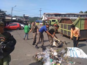 Kecamatan Lubuk Basung Gelar Bersih Pasar
