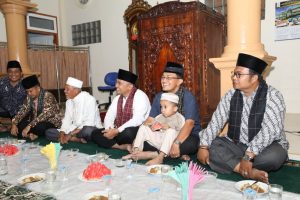 Khidmatnya Bupati Buka Bersama Masyarakat Baringin Ampek Angkek