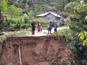 Ruas Jalan di Koto Tuo Baso Amblas
