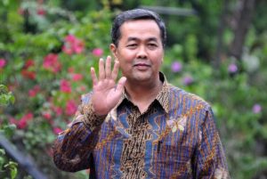 Prof Musliar Kasim: Dr Indra Catri Membangun Agam Dengan Intelektual