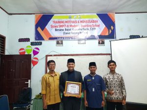Camat Tanjung Mutiara Motivasi Pelajar SMPIT Al Madaniy