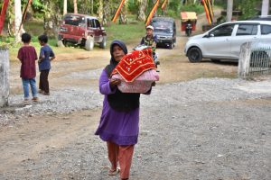 Puluhan Jamba Sambut Kedatangan Wakil Gubernur ke Padang Mardani