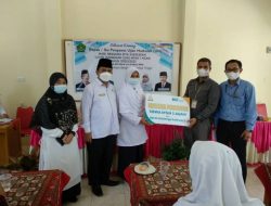 16 Siswa MTsN 1 Agam Terima Beasiswa dari BSI