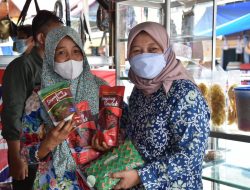 Walnag Duo Koto Boyong Deputi Kemenko Marves Berkunjung ke Galery UMKM Maju Basamo