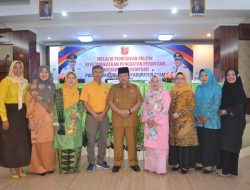 Motivasi Bacaleg Perempuan, Bupati Agam : Luruskan Niat dan Berjuanglah