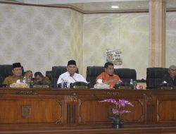 Pemkab Agam Hadiri Paripurna Jawaban Bupati Terkait RAPBD 2023