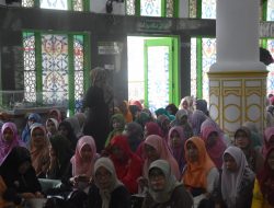 Peringati Maulid Nabi, Ratusan PNS Pemkab Agam Ikuti Tausiah