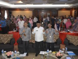 Rakor Persiapan Regsosek Bersama BPS, Bupati Agam: Jangan Ada Lagi Simpang Siur Data&nbsp;