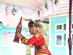 Ferziola Juara I Nasional, Ny.Yenni Haru dan Bangga