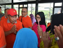Hadiri Reuni Akbar SMPN 1 Lubuk Basung, Bupati Agam : Ajang Melepas Rindu