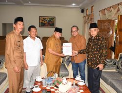 Baralek Gadang di Malaysia, Perantau Panampuang Undang Bupati Agam