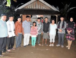 Grebek Sahur di Pondok Maswendi, Bupati Agam Bantu Optimal, Listrik-MCK Dijamin Bedah Rumah Disiapkan