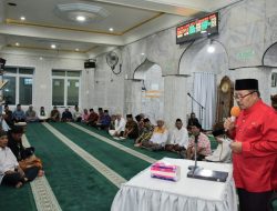 Bersafari ke Masjid Istiqamah Surau Kamba, Bupati Agam Salurkan Berbagai Bantuan