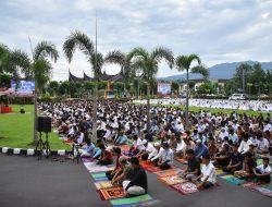 Salat Ied Bersama Warga, Bupati Agam Sampaikan Program Keagamaan