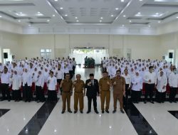 Dua PPPK Fungsional Kesehatan Dapat Beasiswa Dari Bupati Agam