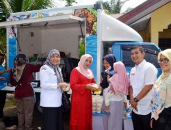 Ny Yenni Sosialisasikan Gemarikan di Pustu Jorong Anak Aia Kumayan