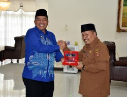 Bupati Siak Dijamu Makan Siang, Bupati Agam: Disini Hanya Ada Makanan Enak dan Enak Sekali