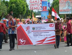 Siswa Disabilitas Turut Meriahkan Pawai Alegoris di Kabupaten Agam