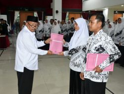 Bupati Agam Lantik 456 Orang PPPK Guru di Lingkungan Pemkab Agam
