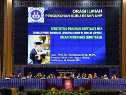 Mantan Kadisdik Agam Jadi Guru Besar UNP, Bupati : Semoga Ilmunya Bermanfaat Bagi Masyarakat