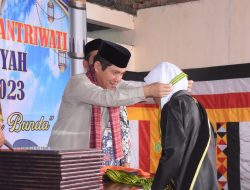 Santri Pondok Qur’an Arrawiyah Padang Tongga Diwisuda