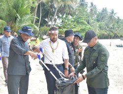 Asisten II Setda Agam Hadiri Launching dan Sosialisasi Gerakan Wisata Bersih Mentawai
