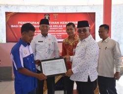 20 WBP Lapas Kelas IIB Lubuk Basung Terima Sertifikat Pelatihan Berbasis Kompetensi