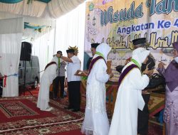 142 Santri Rumah Tahfiz Hubbul Ilmi MTsN 1 Agam Diwisuda