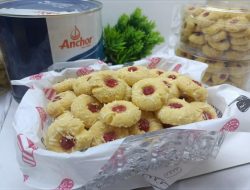 Baru Awal Ramadan 1445 H, Pedagang Kue Lebaran Mulai Promosi