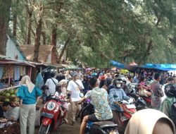 H+1 Lebaran, Pasia Tiku Padat Pengunjung