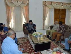 Bupati Agam dan Mayjen (Purn) Syaiful Sulun Dt. Bandaro Rajo Diskusikan Pengembangan Tamtaman Palembayan