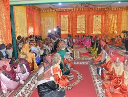 Ny. Yenni: Makan Bajamba Tradisi Budaya Minang Yang Harus Dilestarikan