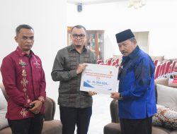 Bupati Terima Bantuan Dana MTQN Agam XLI dari Bank Nagari
