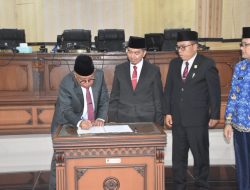Pemkab dan DPRD Agam Setujui Rancangan APBD 2025