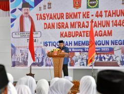 Bupati Agam Hadiri Tasyakuran BKMT ke-44 dan Peringatan Isra Mi’raj Nabi Muhammad SAW 1446 Hijriah
