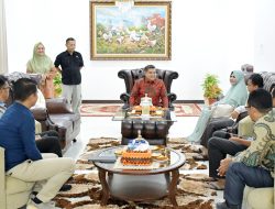 Bupati Agam Silaturahmi Dengan Anggota DPR RI Komisi XII Hj. Nevi Zuairina