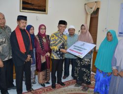 Baznas Agam Salurkan Dana ZIS dan DSKL Rp181 Juta Kepada 164 Mustahik