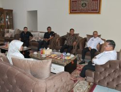 Bupati Agam Bahas Program SPM Dengan Padang TV Jelang Panen Bersama Komisi IV DPR RI