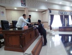 Wabup Agam Dengarkan Pandangan Umum Fraksi DPRD Terhadap Ranperda APBD 2026