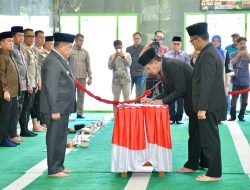Bupati H. Beni Warlis Lantik 154 Pejabat Struktural Pemkab Agam