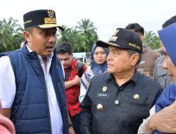 Bupati Agam Dampingi Wagub, Pangdam, dan Kapolda Sumbar Salurkan Logistik ke Lokasi Bencana Galodo