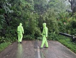 Akses Jalan Putus, Sungai Batang Hanya Bisa DIjangkau Melalui Jalur Danau Maninjau