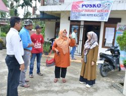 Ketua TP PKK Agam Salurkan Bantuan untuk Korban Banjir Bandang di Koto Kaciak