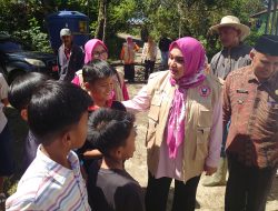 Ketua GOW Agam Salurkan Bantuan ke Kuok III Koto dan Sungai Landai