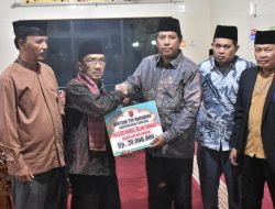 Kunjungi Masjid Nurul Islam Samiak Lasi, TSR Kabupaten Agam Salurkan Bantuan Rp20 Juta