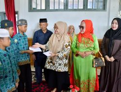 Ketua TP.PKK Agam Salurkan Bantuan Indo Jalito Peduli Untuk Anak- Anak Panti Asuhan
