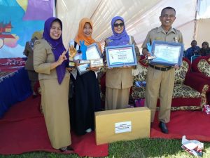 Bertukar Informasi di Pencanangan Kesatuan PKK KB Kesehatan