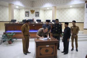 DPRD Agam Setujui Pertanggungjawaban APBD 2017